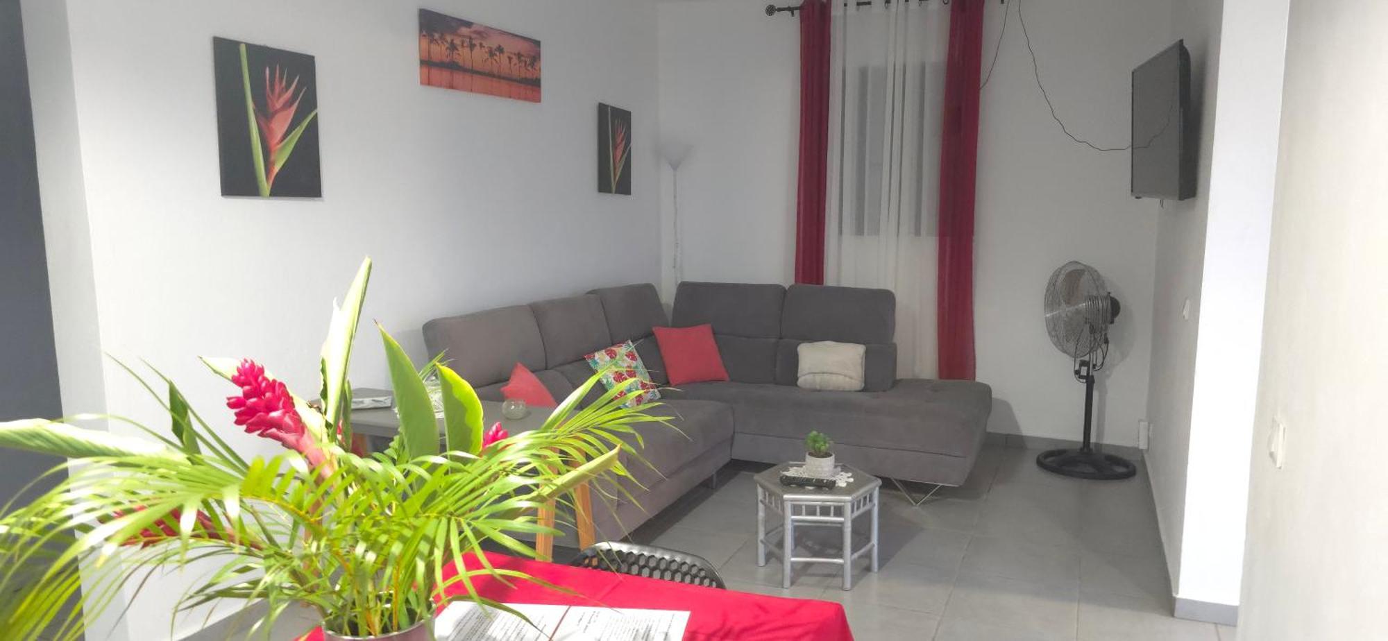 Maison Laurencia - Appartement De L'Etage Sainte-Anne (Grande-Terre) Exterior foto